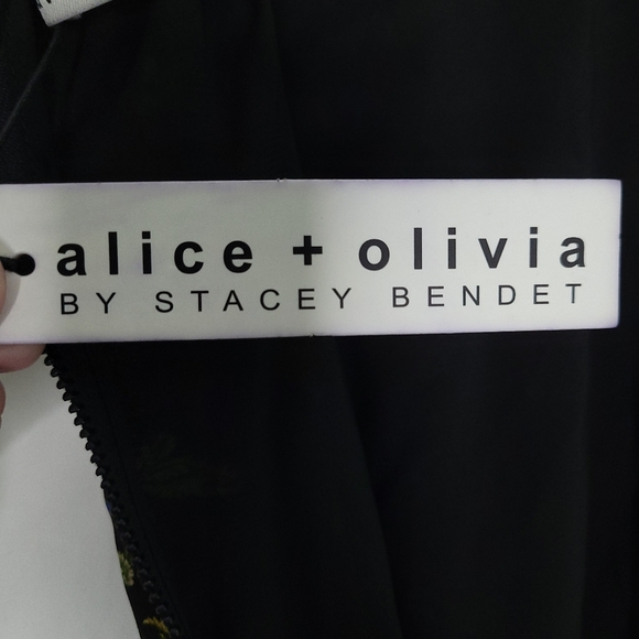 ALICE & OLIVIA Chelsea Palace Smocked Neck Floral Halter Mini Dress Sz.0 (NWT) - Picture 5 of 15